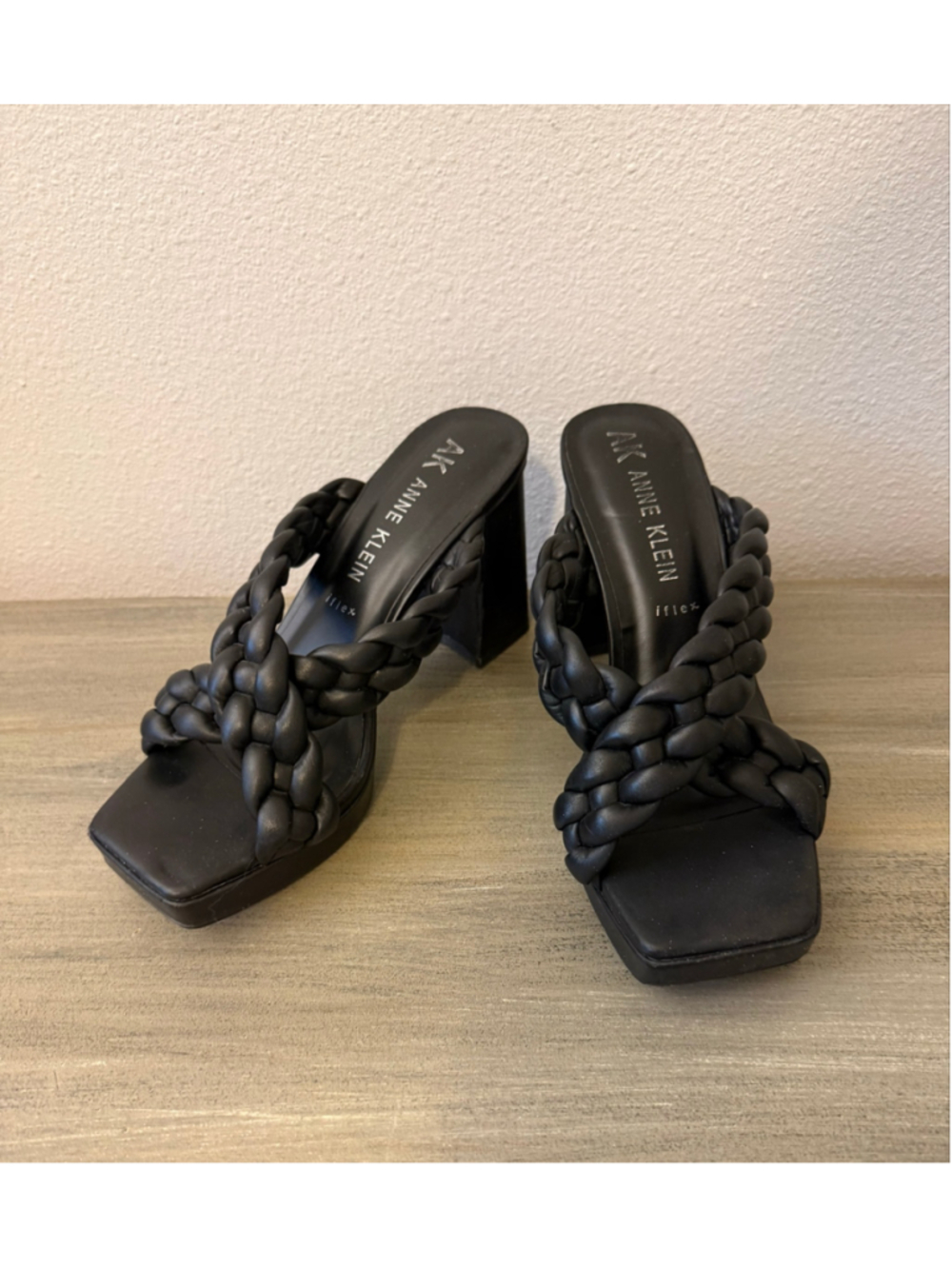 AK Anne Klein Aiden Black Braided Block Heel Slide Mules 9.5 EUC